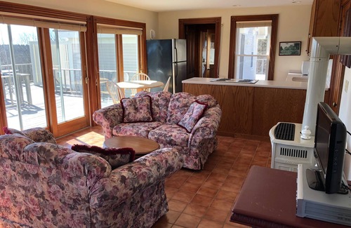 New Harbor Apartment | BRACKETT The Moorings, ocean views, pool & close to Pemaquid beach!