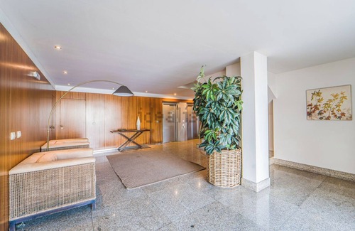 Portela Apartment | Braga exclusive flat with pool and gardens