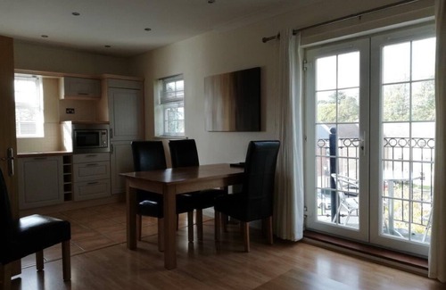 Newbury Apartment | Brand New 2 bed in one of Newbury's oldest buildings (7SC)