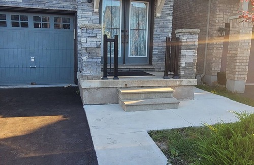 Winona Apartment | Brand New Cozy 2-bedroom apartment in nice Hamilton with AC, WiFi