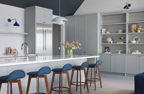 Wellington House | Brand new luxury custom built lake house with 130 ft frontage on Lake Ontario