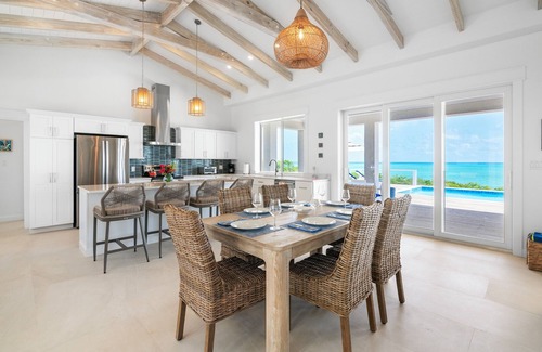 Great Exuma Villa | BRAND NEW - Panoramic Water Views, Pool & Pickleball Court, Prime Location!