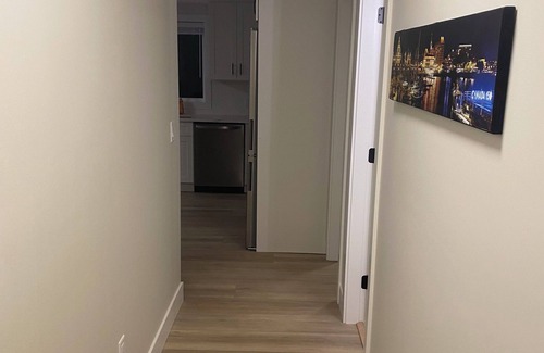 Central Saanich House | Brand new suite in Victoria!