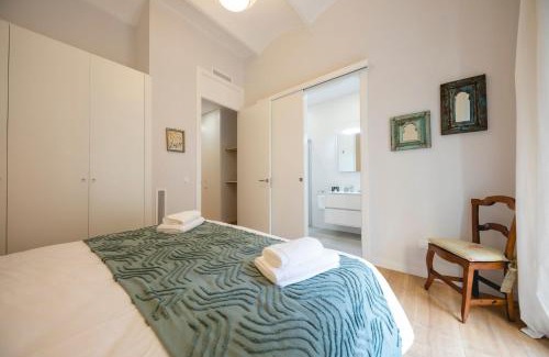 Eixample Apartment | Bravissimo Pont Areny, modern 3 bedroom apartment