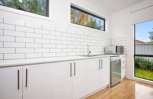 Braybrook House | Braybrook Bliss: Long Stay Discount
