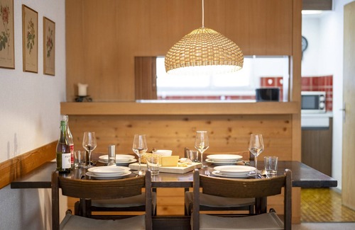 Engadin Scoul Apartment | Brentschpark No 72: cosy 3.5-room flat in the quietly located Brentschpark
