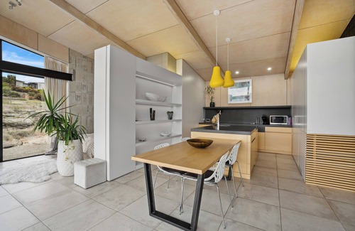 Alexandra House | Bridge Hill Beauty - Alexandra Holiday Home