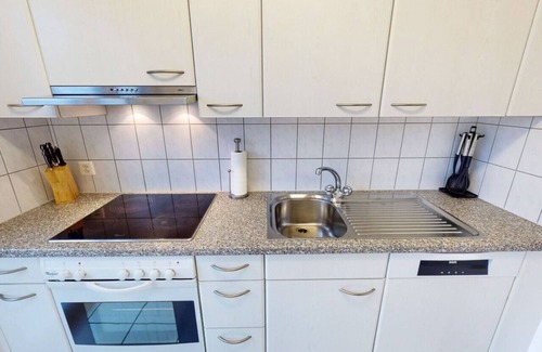 District 6 Apartment | Bright 1BR flat in the city center (Greenyard 2)