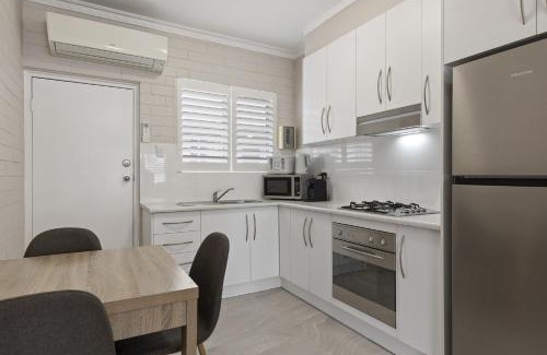 Largs Bay Apartment | Bright 2-Bed Apartment Steps from Largs Bay Beach
