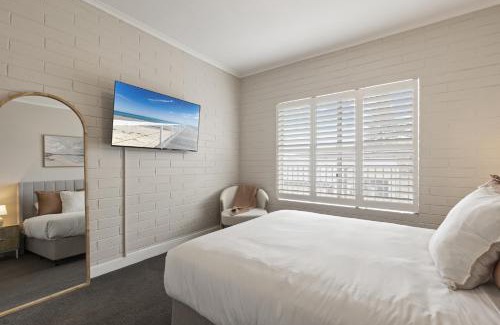 Largs Bay Apartment | Bright 2-Bed Apartment Steps from Largs Bay Beach