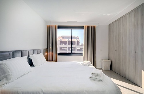 Urbanizacion Pinos Verdes Resort | Bright and new apartment near beaches of Cabopino Marina