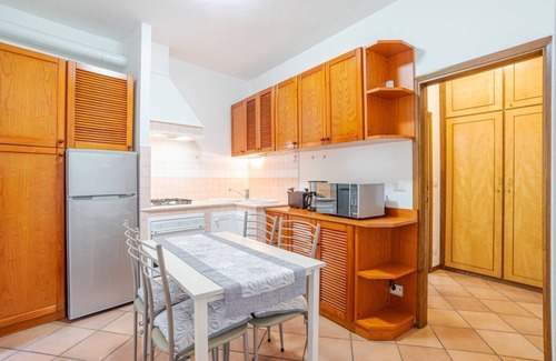 Carate Urio Apartment | Bright and welcoming 80m2 apartment located on the first floor of a typical renovated Larian village house.The house is located in a pedestrian area: it is therefore not possible to reach the apartment by car. We also point out 6 steps at the entrance to