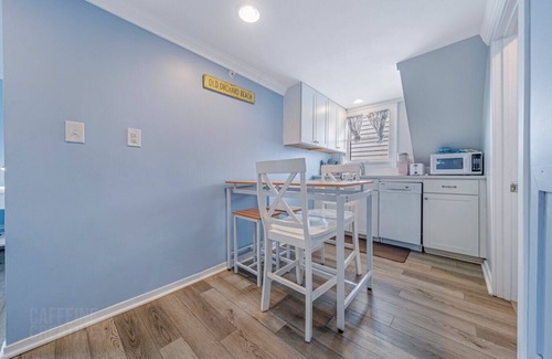 Old Orchard Beach Apartment | Bright Coastal Escape Steps from the Beach