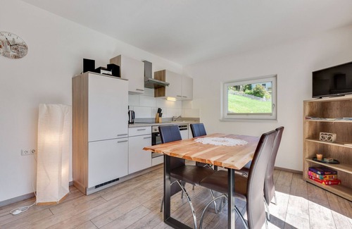 Piesendorf Apartment | Bright flat close to the ski area