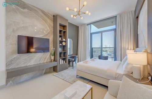 Dubai Apartment | Bright & Luxury Studio with Balcony in Al Furjan