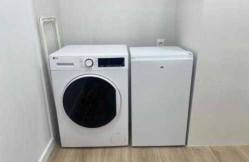 Torrefiel Apartment | Bright & Modern Apartment - Rose y Maya