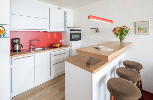 Norderney Apartment | Bright, spacious 2-room vacation apartment in a prime island location with sea views!