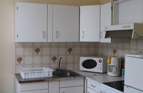 La Roche-Posay Apartment | Bright T2 Apartment in La Roche-Posay Center with Wi-Fi and Washer