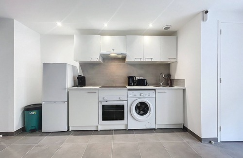 Cuxac-dʼAude Apartment | Bright T3 for 4 people