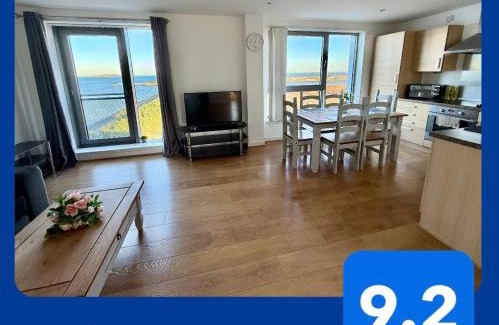 Newhaven Apartment | Britannia Ocean Park Apartments - Fast Wifi and Free Parking