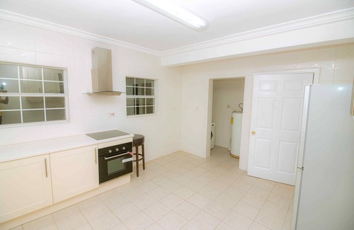 Peduasi Bed & Breakfast | Brown Hills Residences