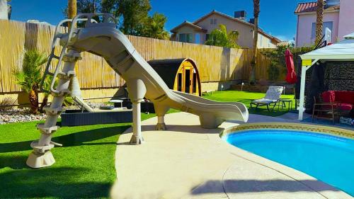 Green Valley North House | Buddha Play Modern with Pool & Spa Sauna Near Vegas strip