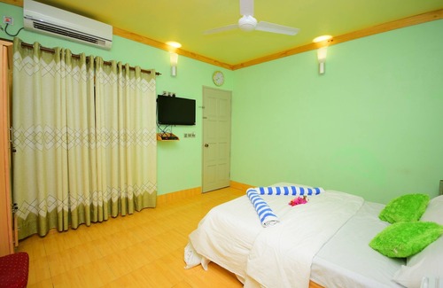 Ukulhas House | Budget Beach house in Ukulhas Island Maldives