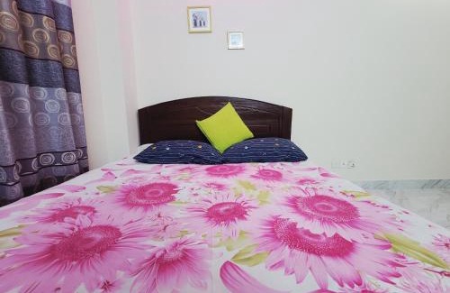 Basundhara Residential Area House | Budget Friendly Lovely Non Ac Couple Room