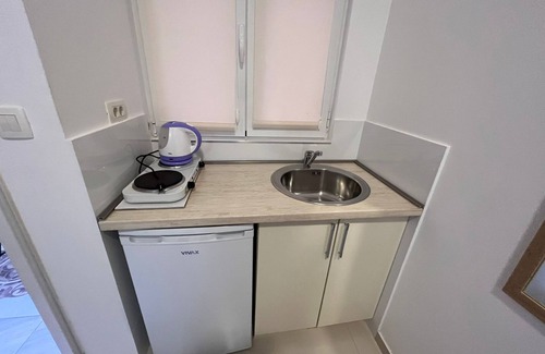 Podmaine Apartment | Budva Center Kitchen Studio Apartment