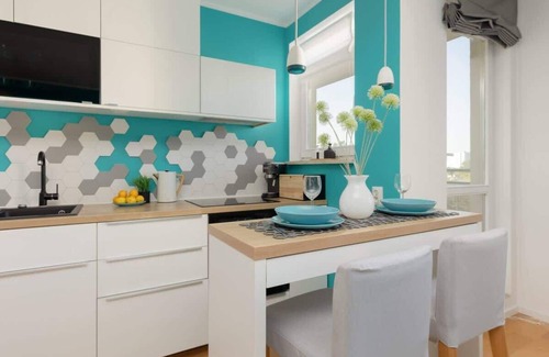 Mokotow Apartment | Bukowińska 12 | Bright Apartment | Desk