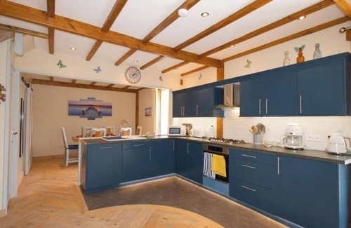 Bulat-Pestivien House | Bulat-Pestivien Retreat with 4 spacious Bedrooms