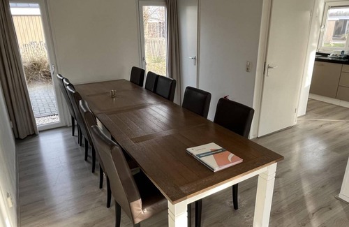 Municipality of Hellevoetsluis House | Bungalow ∙ 5 bedrooms ∙ 10 guests