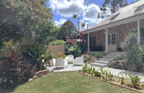 North Maleny House | Bunya 2-Bedroom at On Burgum Pond Cottages