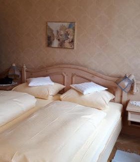 Bollendorf Hotel | Burg Bollendorf by PRISMA