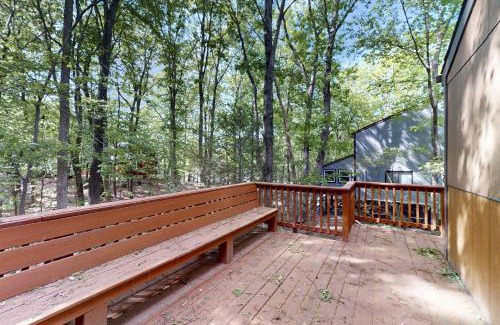 East Stroudsburg House | Burntwood Retreat