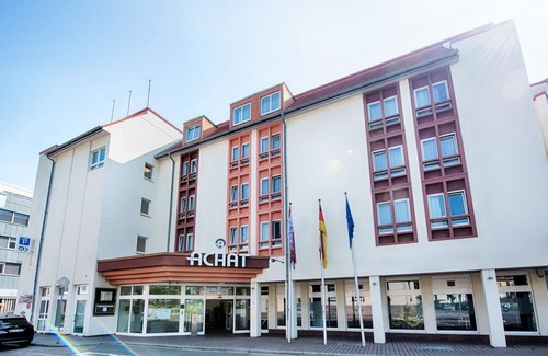 Neustadt an der Weinstrasse House | Business double room - ACHAT Hotel Neustadt an der Weinstraße