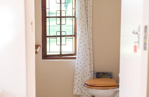 Creighton House | Button Birding Smithfield Guesthouse