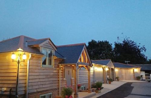 New Forest District Apartment | Byre - Farm Cottage on 9 acre Equestrian Small Holding