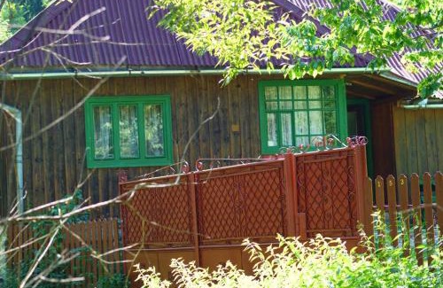 Risca House | Căsuța din Vale