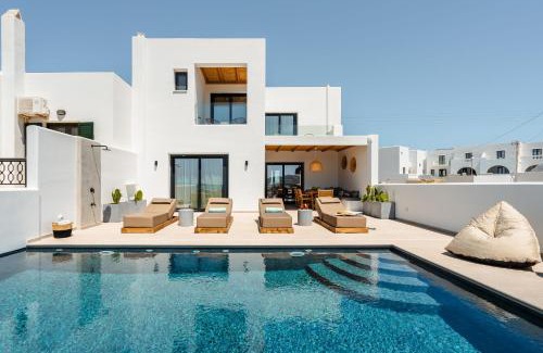 Plaka Villa | C and G VILLAS
