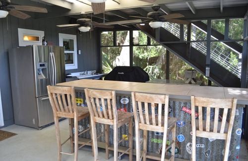 Midway House | C Shack at Colonels Island w/Dock
