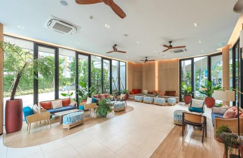 Kathu Apartment | C213 Fit Chill Condo with Pool and Gym