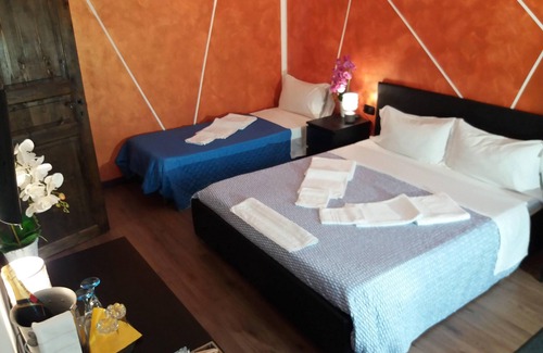 Dubino Bed & Breakfast | Cà Elsa Bed and Breakfast