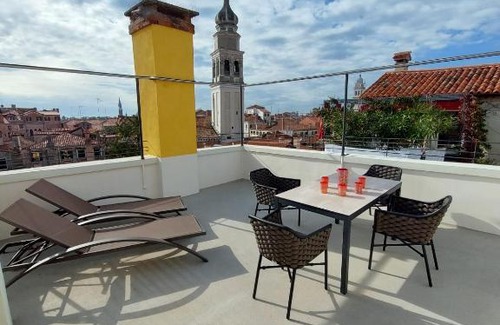 Castello Apartment | Ca' Francesca Suite Terrace in Venice