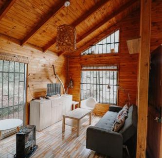Pinto House | Cabaña en Los Lleuques, termas de Chillán