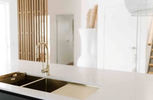 Bogangar House | ‘Caba Riad’ Beautiful Stylish House w/ pool & creek access