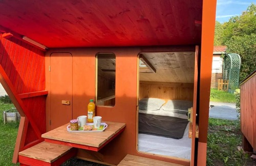 Angicourt Cabin | Cabane étape - without sanitary facilities for 2 people