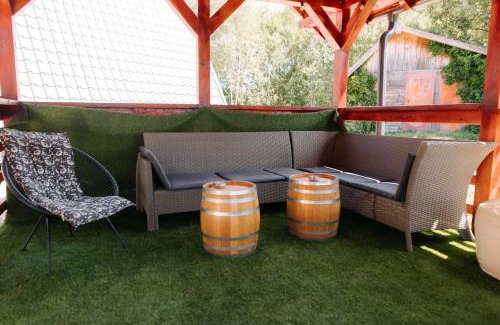 Risca Cabin | Cabanele Zenhouse