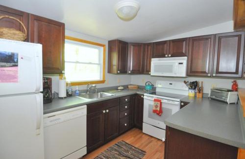 Berkeley Springs Ski Chalet | Cabin at Sleepy Creek - Creek Access, Wifi, Pet Friendly, Fire Pit, Charcoal Grill, Screen Porch, Wood Stove, Deck, Family Friendly