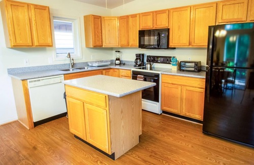 Berkeley Springs House | Cacapon Connected - Workplace Retreat